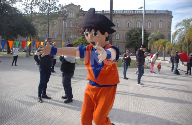 Gok&uacute; dio el presente en la manifestaci&oacute;n.