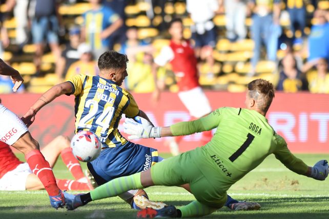 Central con poco logró muchísimo, venció 3-0 al rojo y respira aliviado