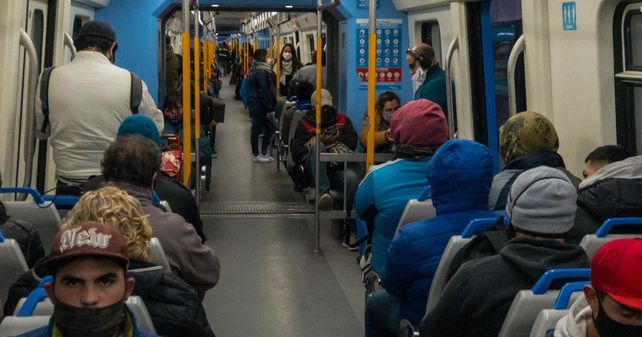 Los micros de media y larga y los trenes tendrán un tope de pasajeros para las vacaciones