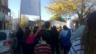 La marcha “por la Paz y la Justicia” reunió más de mil santotomesinos en el Anfiteatro de la ciudad