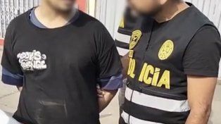 Matías Ozorio, al ser detenido este martes en Lima, Perú.