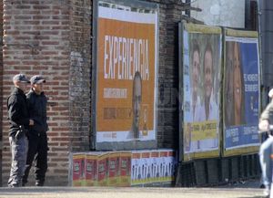 Comerciantes de paseos y avenidas preocupados por la propaganda política
