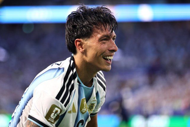 Lisandro Martínez jugó su mejor partido en la selección