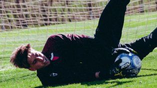El momento de Giménez: busca recuperar confianza en Colón en el tramo final