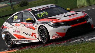 El argentino Girolami terminó sexto en el TCR en Italia
