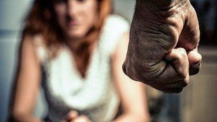 Ansés otorga más de $80.000 a mujeres víctimas de violencia: cómo acceder