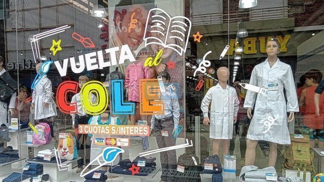 Artículos escolares ya registran considerable demanda