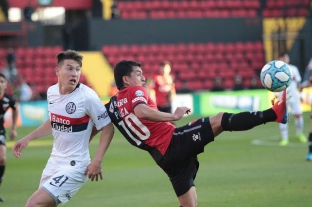 La tarde en que la Pulga Rodríguez se cansó de gritar goles en el 15 de Abril