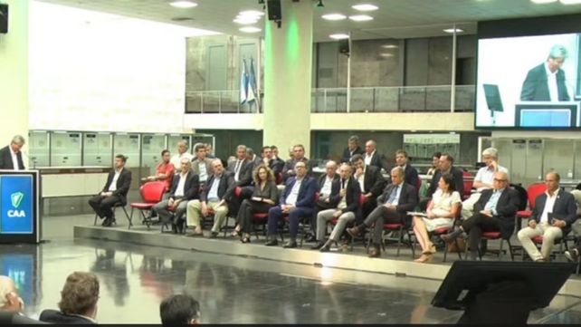 Anuncio. El plan 2023/2033 se presentó en la Bolsa de Buenos Aires.