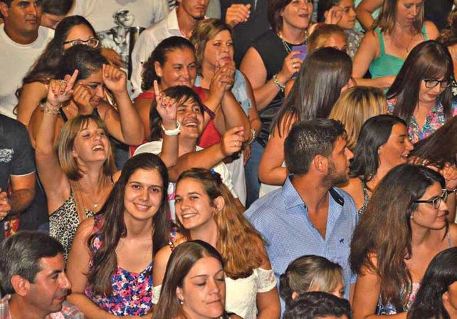 Una nueva edición exitosa de la Fiesta de la Cerveza en Crespo