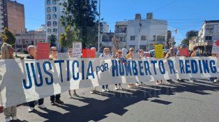 Humberto Reding, de Paraná, perdió la vida en 2022 cuando su auto impactó contra otro vehículo que se cruzó de carril. Piden castigo penal para el adolescente.