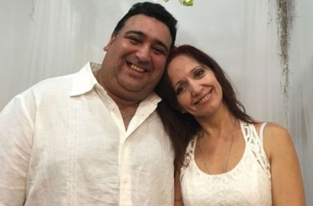 Tiempos felices. Musmanno y su esposa en una foto subida a Facebook. El fue detenido y deportado.