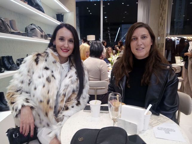 Paola Scavone y Julia Spampinato