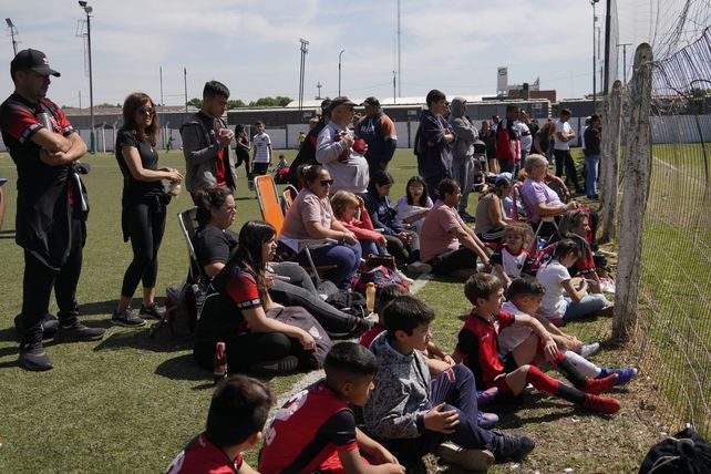 Los padres e hinchas de Newells