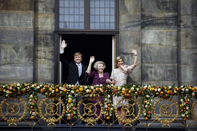 “En nombre de la reina