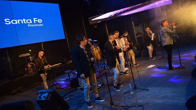 La cumbia está de fiesta en Santa Fe.