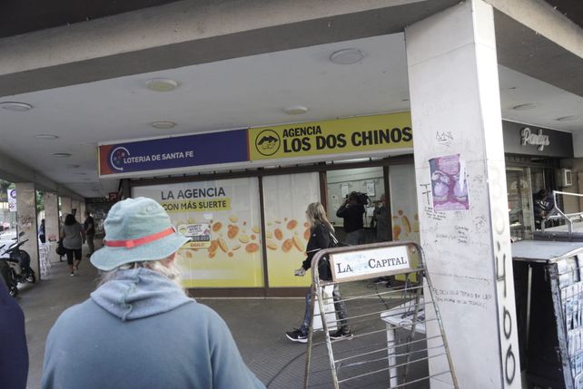 En la agencia de San Lorenzo y San Martín reinaba el clima de alegría este jueves por haber vendido el Quini 6 multimillonario.&nbsp;