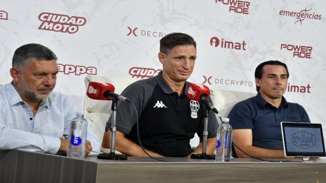 Vamos a salir a todos los partidos a ganar como este club se merece”