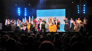 Santa Fe comenzó a vivir todo el color de la Fiesta de las Colectividades