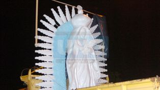 Trasladaron la imagen de la nueva virgen al estadio de Colón