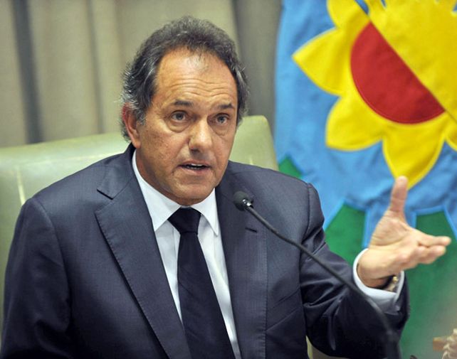 El ofrecimiento de Scioli también fue rechazado por la policía bonaerense. (Foto: Télam)