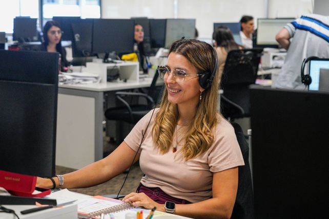 En el Grupo MAV trabajan unas 200 personas. Son parte de Grupo las firmas Rosval, Aune, Axis, Plataforma FCE, Rosfid, The Hybrid y MatchFin. 