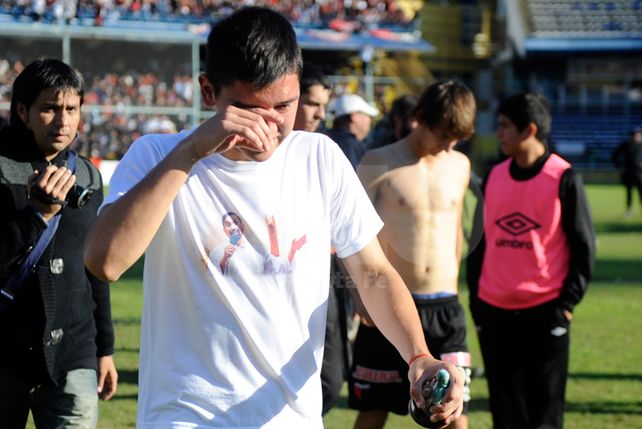 Dolor infinito: Colón descendió a la B Nacional tras 19 años en primera