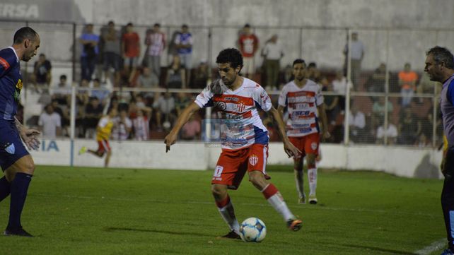 El diamantino vuelve al 11 del Decano luego de purgar una fecha de suspensión.