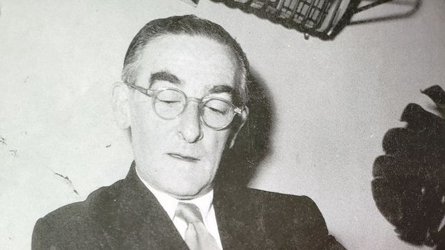 El provinciano universal