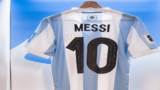 La Selección Argentina vestirá esta camiseta ante Perú.
