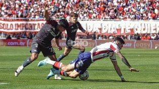 Fascendini no dudó en Unión: Al jugar con uno más quizás nos faltó tener más la pelota