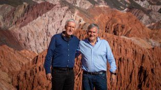 La foto menos pensada: James Cameron y Gerardo Morales en Purmamarca