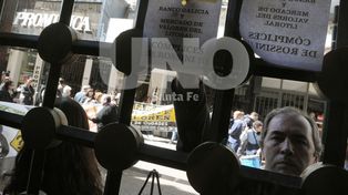 Damnificados por la estafa Bolsafé se manifestaron en la peatonal
