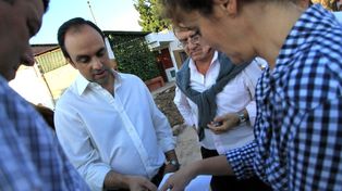 El Municipio extiende la red cloacal en barrio Fomento 9 de Julio
