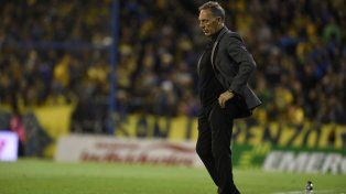 Russo ordenó una práctica intensa desde lo futbolístico en el country de Arroyo Seco.