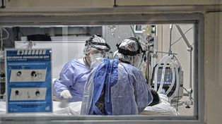 Las autoridades sanitarias admiten preocupación por el aumento de ingresos de pacientes a terapia.