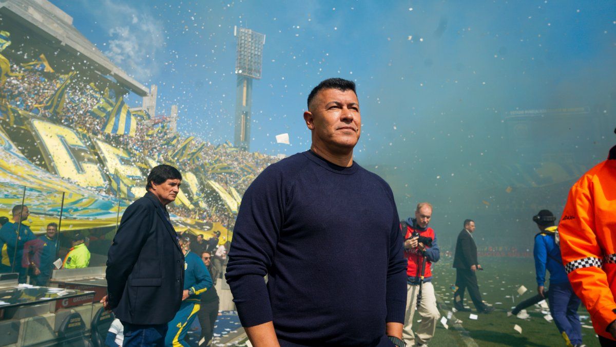 Central vuelve a casa tras ser campeón y Almirón recupera la base titular