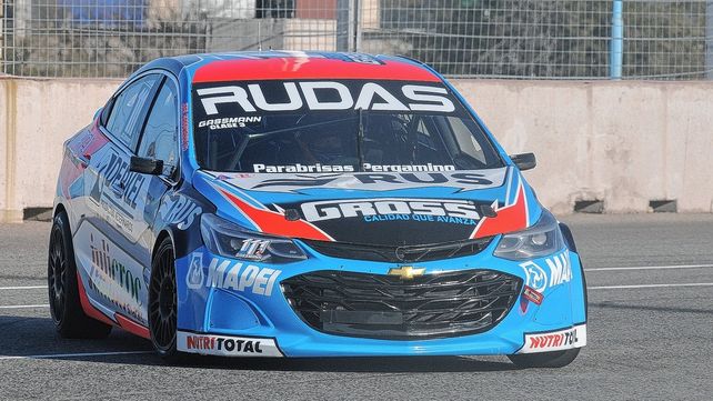 El representante de Crespo avanzó posiciones en base a los abandonos durante la final.