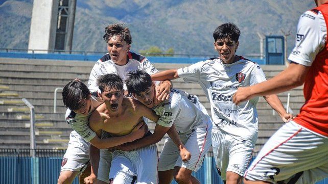 La novena de Patronato ganó 2-0 en San Luis.