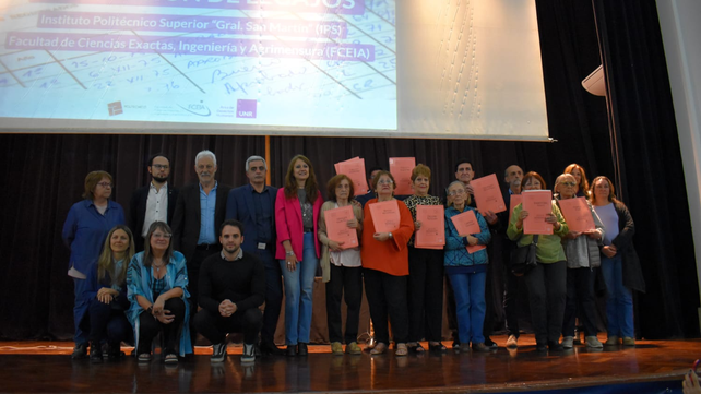 Memoria colectiva. Emotivo homenaje a exalumnos desaparecidos&nbsp;