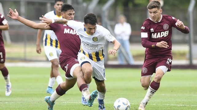 Uno de los triunfos que logró la reserva de Central fue frente a Lanús.