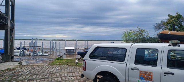 Base de operaciones de la Prefectura Naval donde retiraron el cuerpo del hombre encontrado en el río Paraná Base de operaciones de la Prefectura Naval donde retiraron el cuerpo del hombre encontrado en el río Paraná