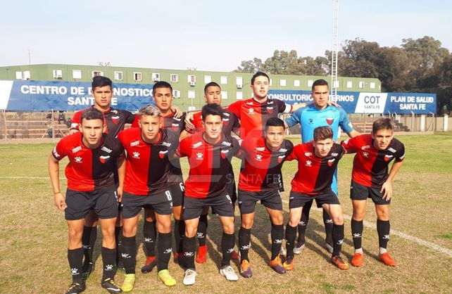 La Reserva cosechó el primer halago en el torneo