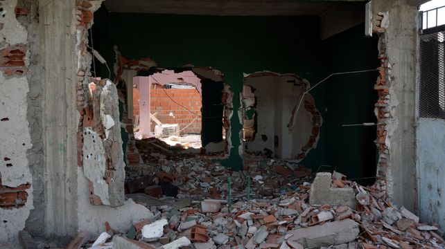 Así quedó una de las viviendas de Los Salteños tras la pueblada desatada a partir del crimen de Máximo Jerez en Los Pumitas.