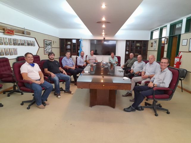 De la reunión también formaron parte