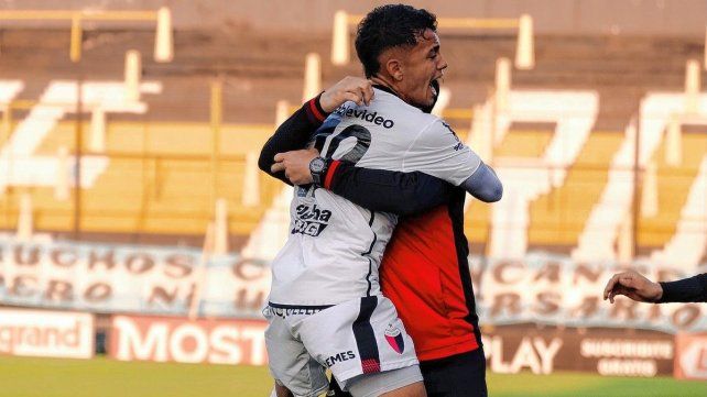 Números fríos: Colón tuvo que remar otra vez para no quedarse con las manos vacías