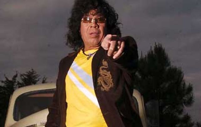 La Mona Jiménez, el James Brown argentino, tendrá su película