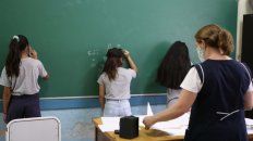 La ministra de Educación, Adriana Cantero, destacó la importancia que tendrá la vacunación de los docentes para la vuelta a clases. La ministra de Educación, Adriana Cantero, destacó la importancia que tendrá la vacunación de los docentes para la vuelta a clases.
