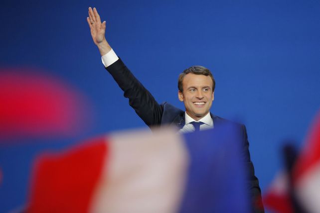 Macron superó a Marin Le Pen en los comicios franceses pero deberán ir a una segunda vuelta.