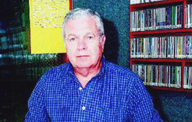 A los 72 años, falleció en Rosario el escritor y periodista Ovidio Miguel Lagos